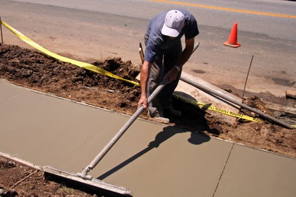 Cost of Sidewalk Pouring in Sioux Falls
