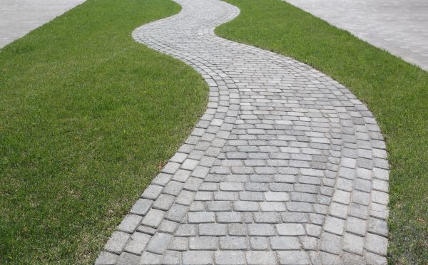 Cost of Footpath Paving in Sioux Falls